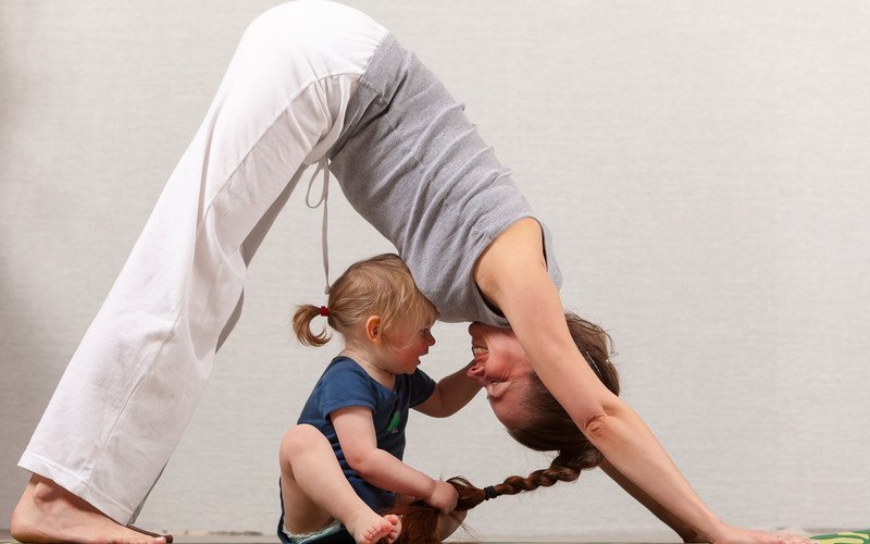 Activité sportive maman et bébé - Comment bien choisir sa mutuelle santé ?